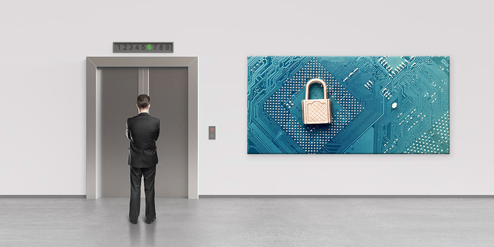 Siber Güvenlik ve Veri Koruma Temalı Kilitli Devre Kartı Büyük Ebat Duvar Dekoru 7791