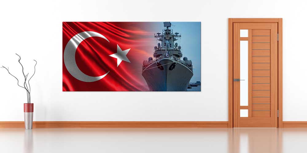 Türk Bayraklı Savaş Gemisi Duvar Panosu 11294