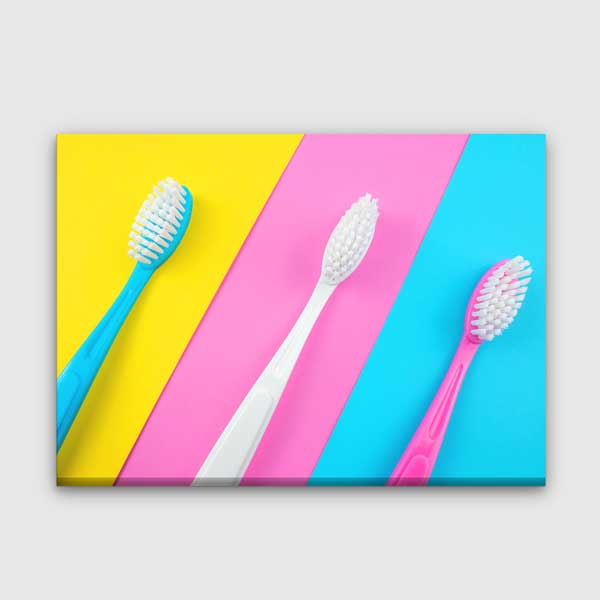 dental-duar-dekor-5983-00 Renkli Diş Fırçaları Temalı Kanvas Duvar Tablosu – 5983