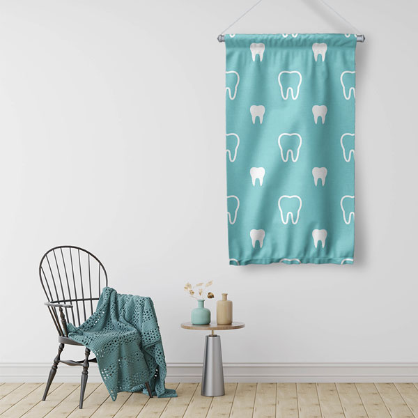 Diş Klinikleri İçin Mavi Arka Planlı Diş Desenli Duvar Flaması 6038