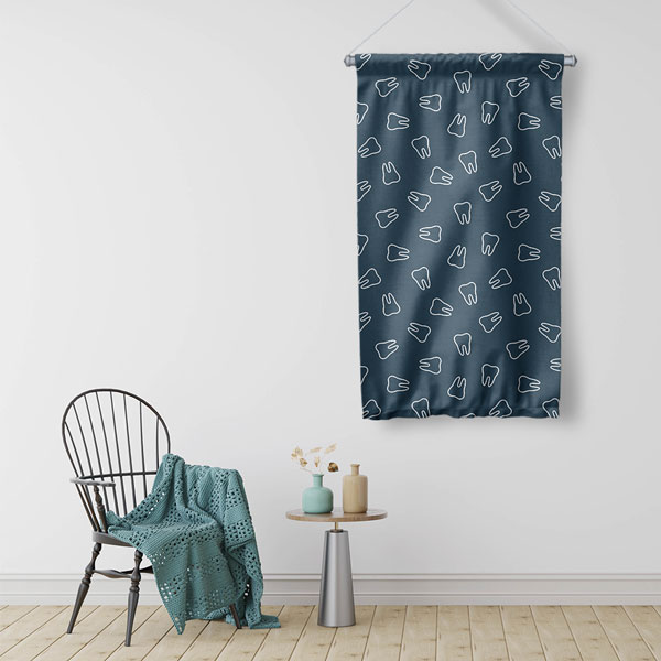 Diş Klinikleri İçin Lacivert Arka Planlı Diş Desenli Duvar Flaması 6039