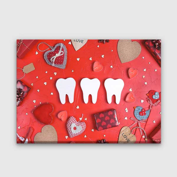 Kalp ve Diş Figürleri Temalı Kanvas Duvar Tablosu – 5980