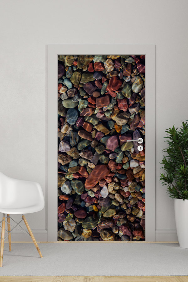 Renkli Çakıl Taşları Dokulu Kapı Giydirme 9489