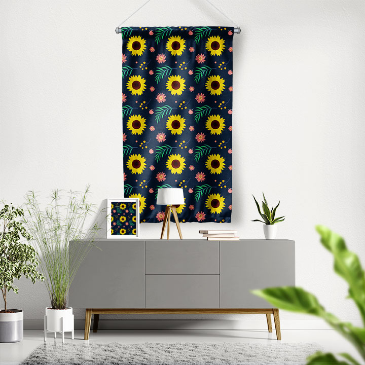 Lacivert Zeminli Ayçiçeği Desenli Duvar Flaması 4779