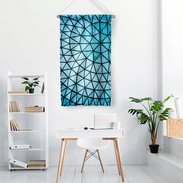 duvar-dekoru-5618-01 Mavi Geometrik Desenli Duvar Flaması Kumaş Baskı 5618