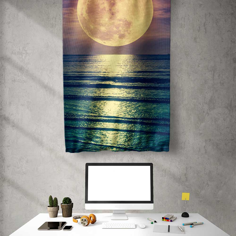 Dolunay ve Deniz Yansıması Duvar Flaması 4447