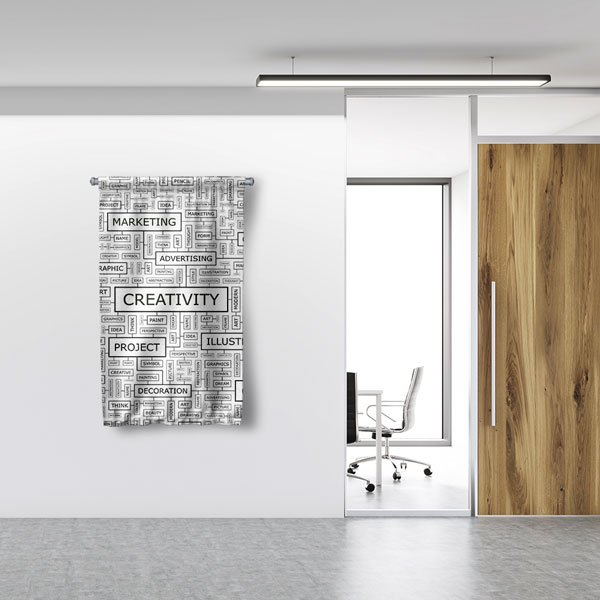 Yaratıcılık ve Pazarlama Temalı Duvar Flaması 5520