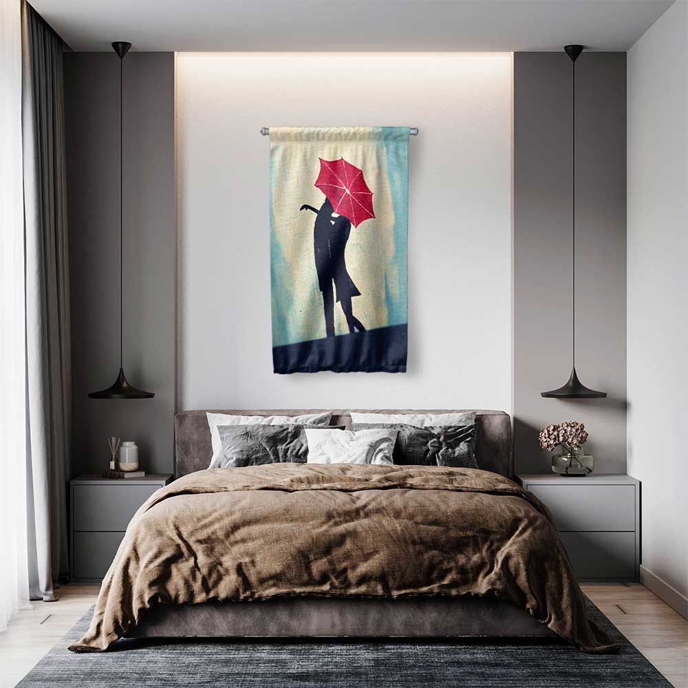 Kırmızı Şemsiyeli Romantik Silüet Duvar Flaması 4545