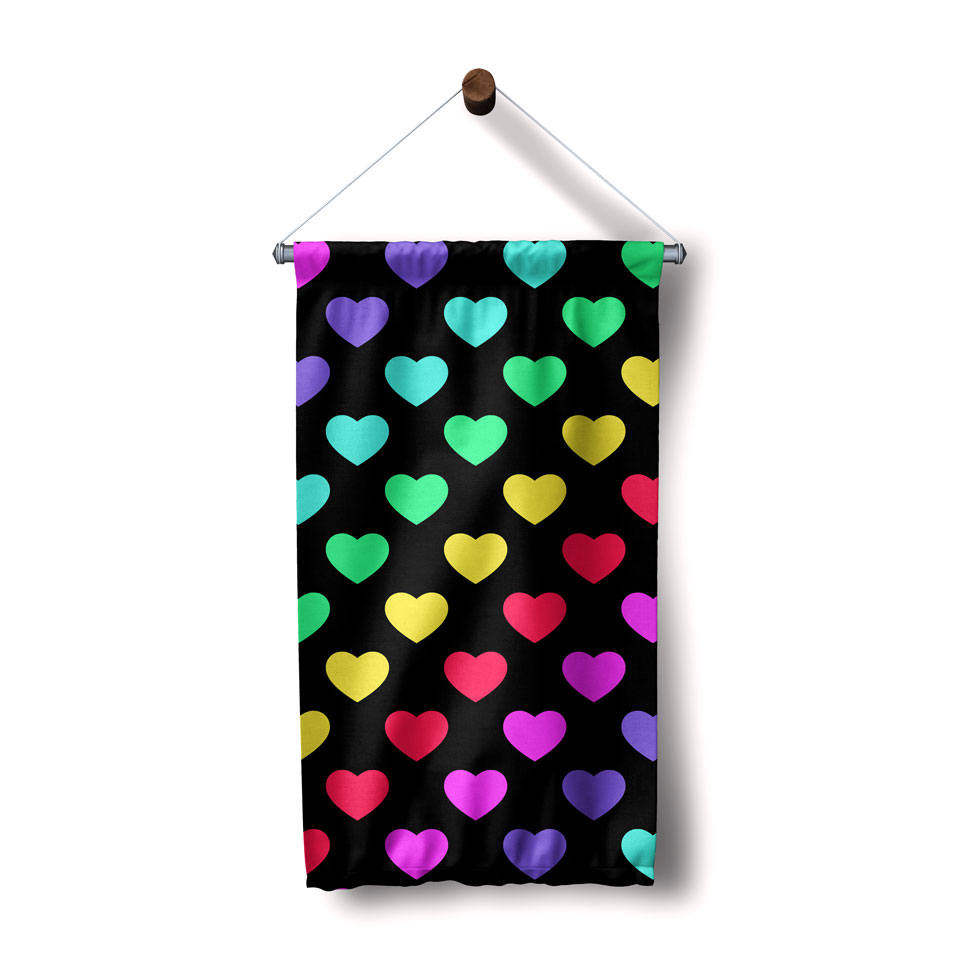 Renkli Kalp Desenli Modern Romantik Duvar Flaması 4550