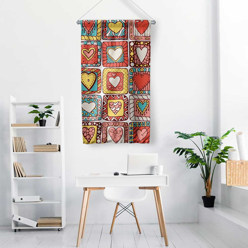 Renkli Kalp Desenli Patchwork Romantik Duvar Flaması 4549