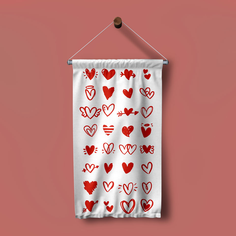 El Çizimi Kalp Desenli Romantik Duvar Flaması 4558