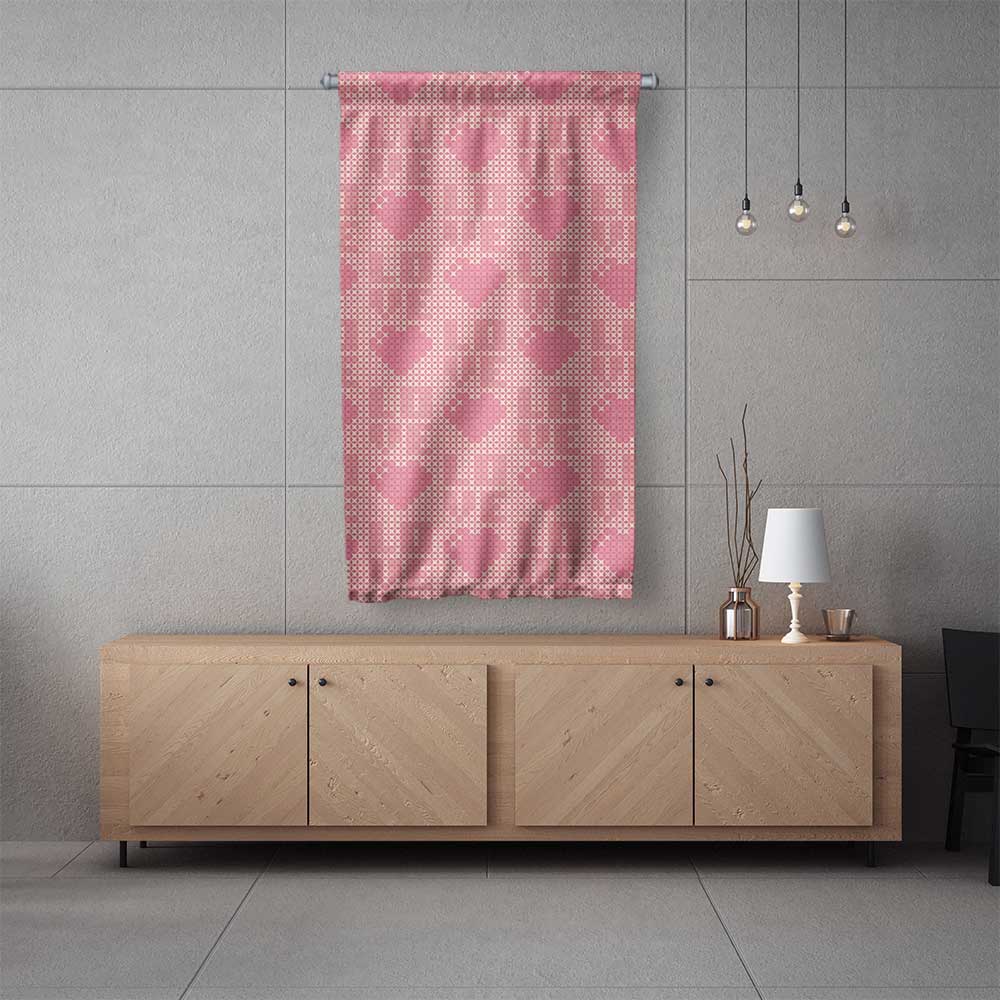 Pembe Kalp Desenli Romantik Duvar Flaması 4560