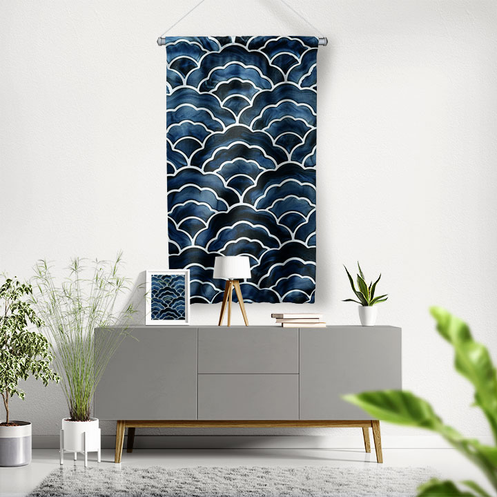 Geometrik Dalga Desenli Lacivert Duvar Flaması 4670