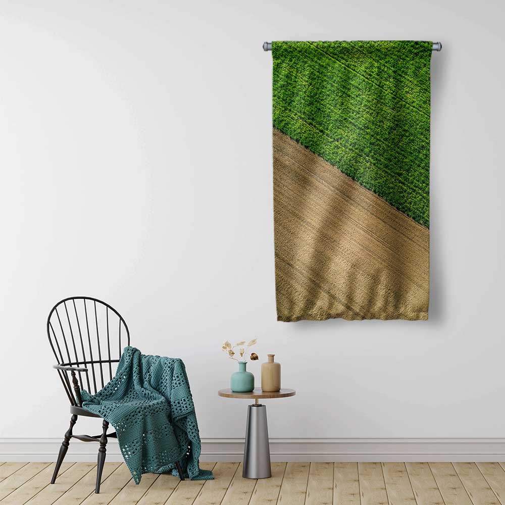 Yeşil ve Toprak Tonlu Tarla Desenli Duvar Flaması 4768