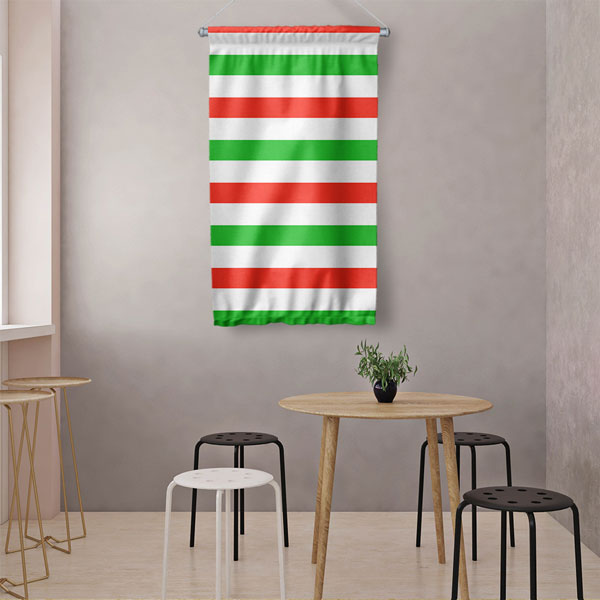 Kırmızı Yeşil Çizgili Minimal Desen Duvar Flaması 5197
