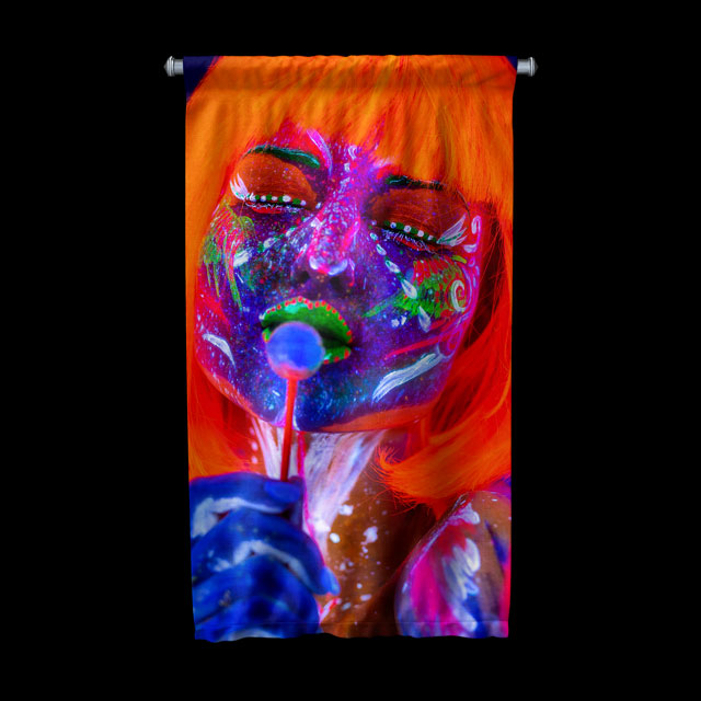 Neon Işıklı Kadın Portre Tasarımlı Kuaför Duvar Flaması Kumaş Baskı 5755