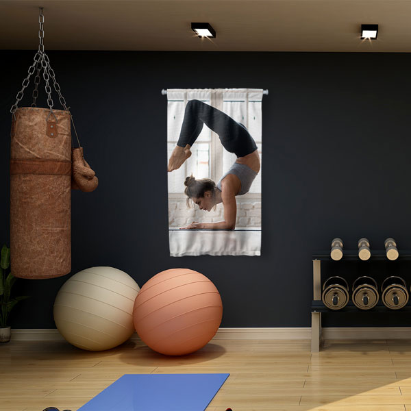 Yoga Denge Pozu Duvar Flaması 5887