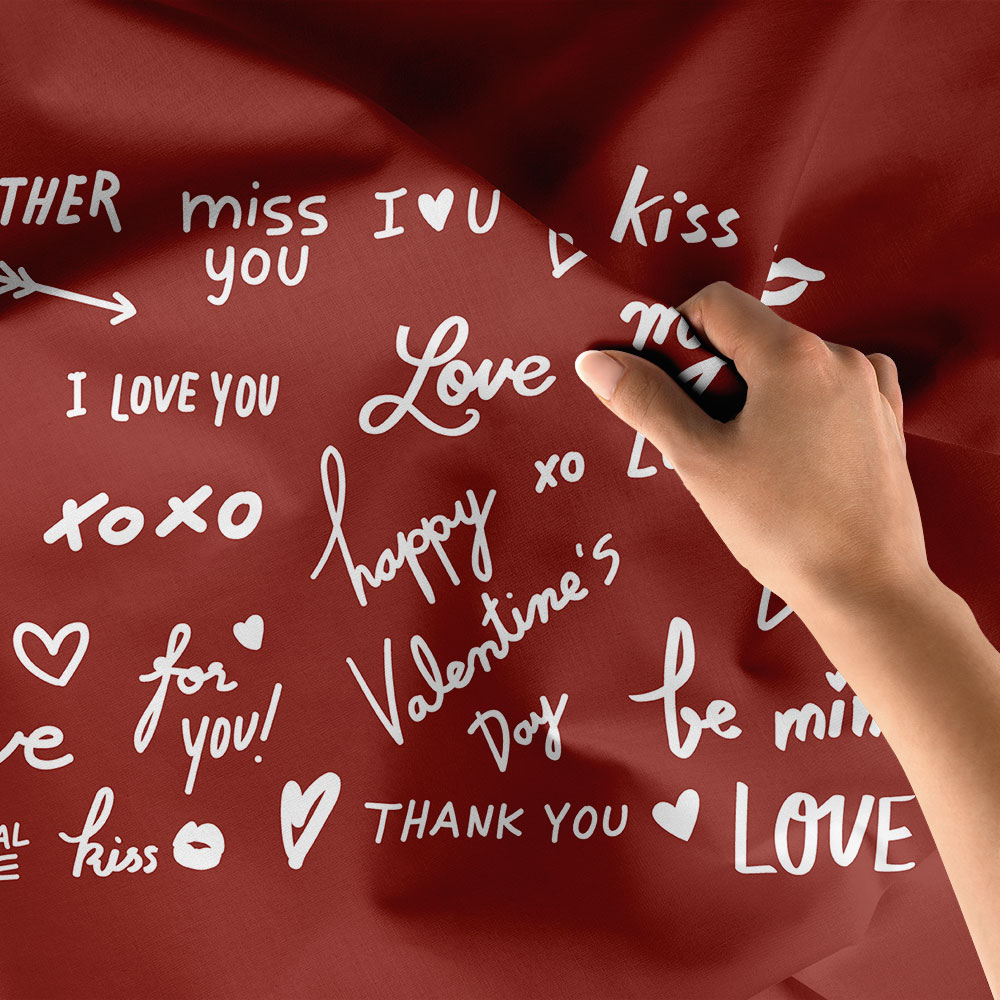 Love Yazılı Romantik Duvar Örtüsü 4524