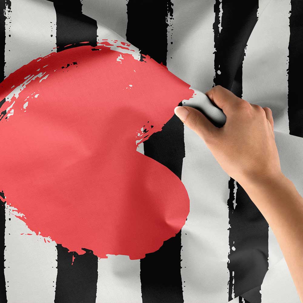 Modern Çizgili Kırmızı Kalp Tasarımlı Romantik Duvar Örtüsü 4541