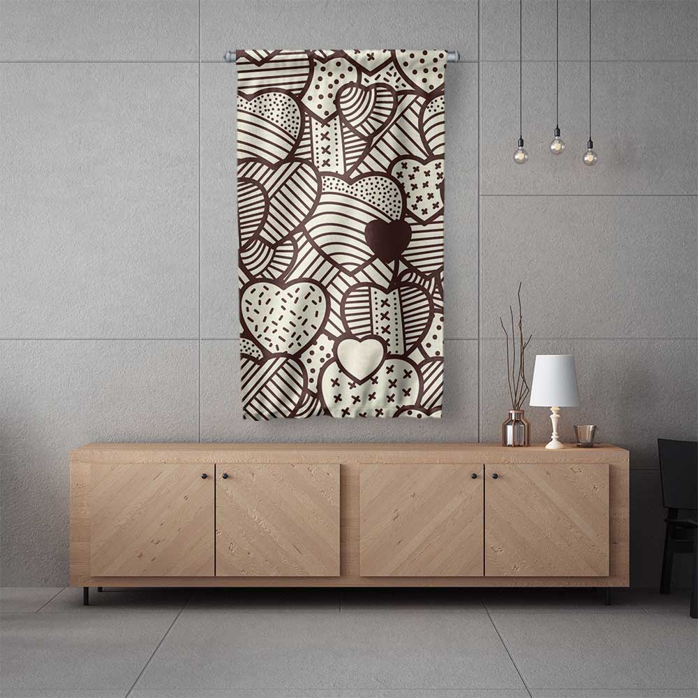 Minimal Çizim Kalp Desenli Romantik Duvar Flaması 4552