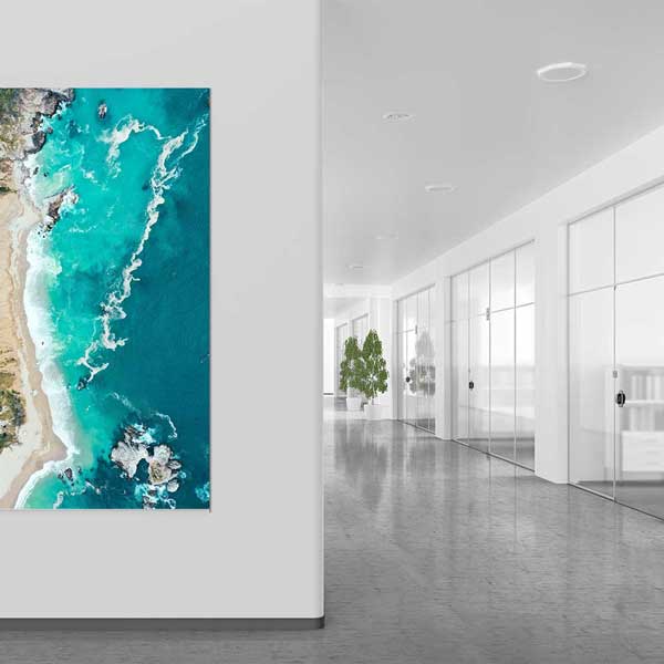 Turkuaz Deniz ve Kayalık Kıyı Üstten Görünüm Deniz Temalı Duvar Tablosu 4583