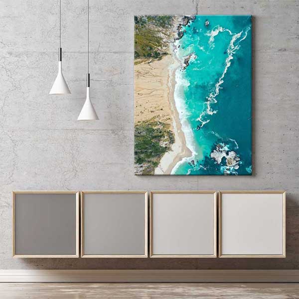 Turkuaz Deniz ve Kayalık Kıyı Üstten Görünüm Deniz Temalı Duvar Tablosu 4583