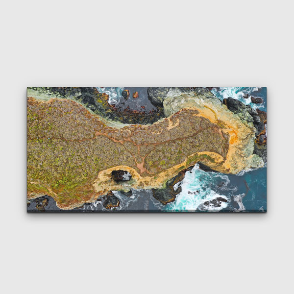 Kayalık Kıyı ve Dalgalar Üstten Görünüm Deniz Temalı Duvar Tablosu 4585