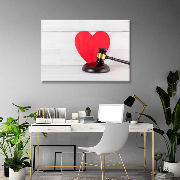 Kalp ve Hakim Tokmağı Temalı Hukuk Kanvas Tablo – 5254