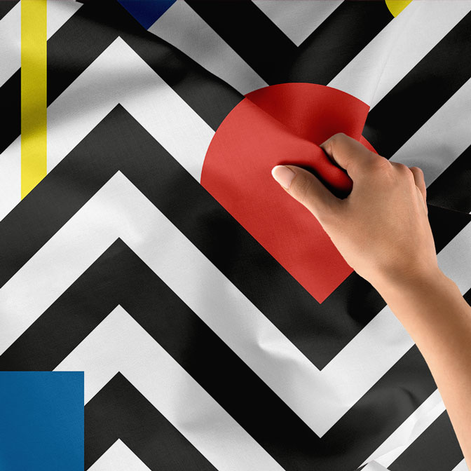 duvar-tasarimi-5610-05 Geometrik Renkli Şekiller ve Zigzag Desenli Duvar Örtüsü Kumaş Baskı 5610