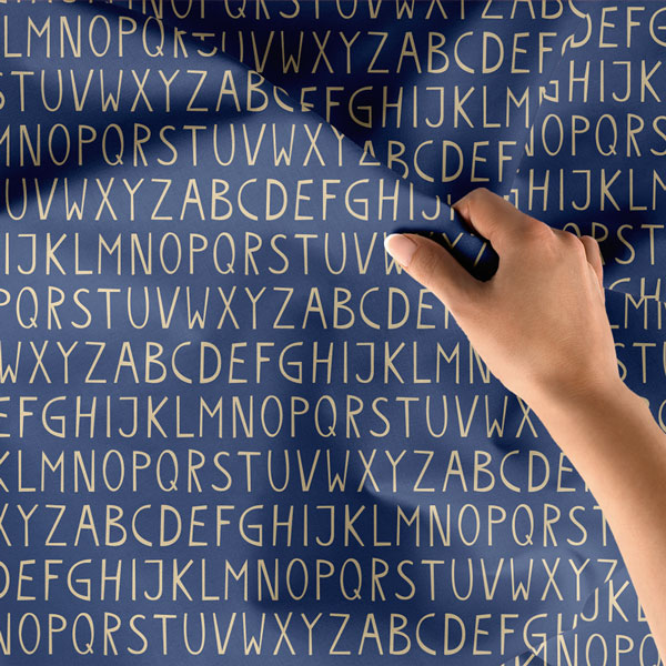 Alfabe Desenli Lacivert Duvar Örtüsü 8256