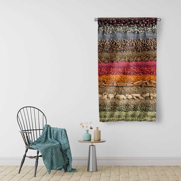 Renkli Baharat Katmanları Desenli Duvar Flaması 12599