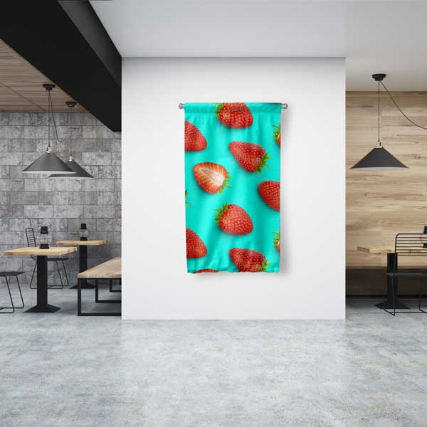 food-wall-art-banner-12611-00 Çilek Desenli Duvar Flaması Kumaş Baskı 12611