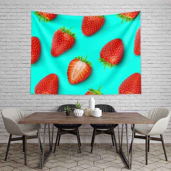 Turkuaz Zemin Üzerinde Çilek Desenli Duvar Örtüsü 12522