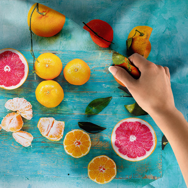 Turkuaz Zemin Üzerinde Narenciye Duvar Örtüsü 8329