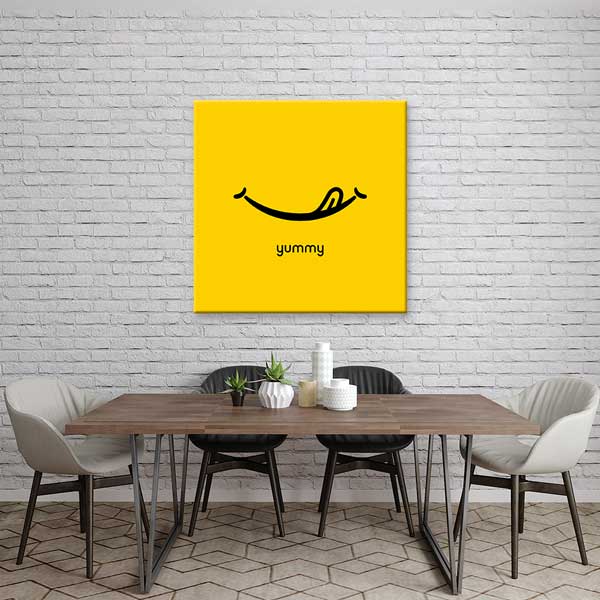 Yummy Yazılı Minimalist Gülümseme Temalı Modern Mutfak Sanatı Kanvas Tablo – 12282
