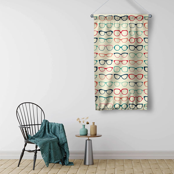 Retro Gözlük Desenli Dekoratif Duvar Flaması 8207