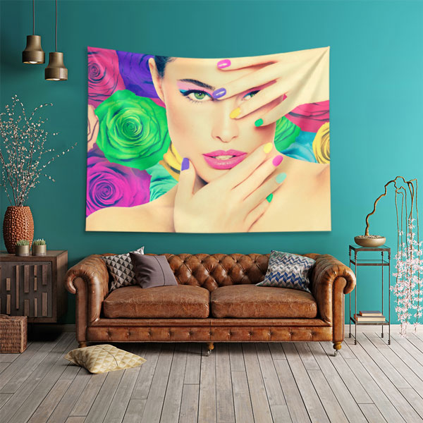 guzellik-salon-dekor-5726-01 Renkli Makyaj ve Tırnak Sanatı Kadın Portreli Duvar Örtüsü 5726