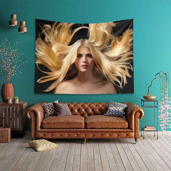 Sarı Saçlı Kadın Portreli Kuaför Duvar Örtüsü 5723