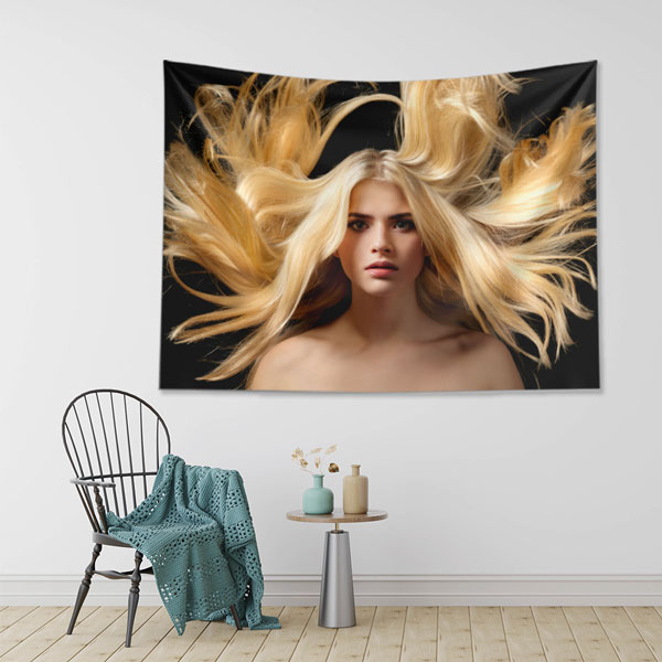 Sarı Saçlı Kadın Portreli Kuaför Duvar Örtüsü 5723