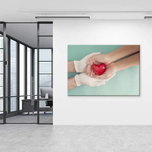 Hasta ve Doktor El Ele Güven Temalı Duvar Tablosu – 12682