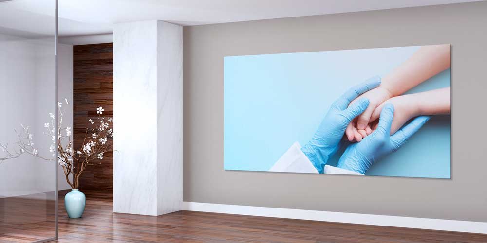 healthy-clinic-wall-decor-12673-01 Doktor ve Çocuk Güven Temalı Hastane Dekor Posteri 12673