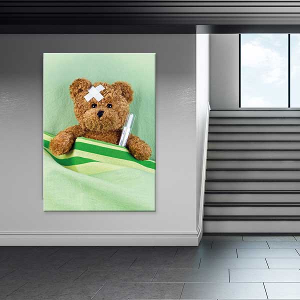 hospital-wall-poster-1745-02 Hasta Ayıcık Şifa Temalı Kanvas Tablo – 1745