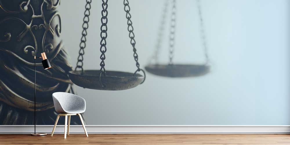 Hukuk Temalı Duvar Kağıdı – Adalet Terazisi Tasarımı 5276