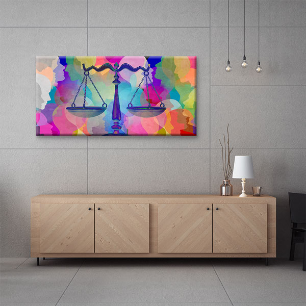 hukuk-ofis-tablo-5272-04 Renkli Siluetler Üzerinde Adalet Terazisi Kanvas Tablo – 5272