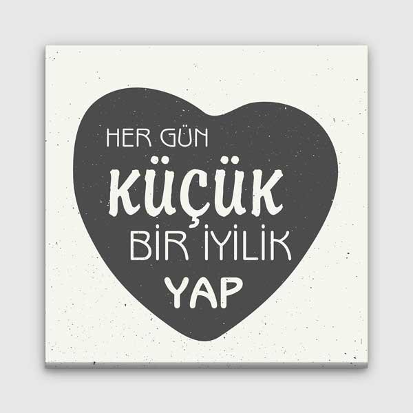 "Her Gün Küçük Bir İyilik Yap" Kalp Motifli Motivasyon Posteri – 4098