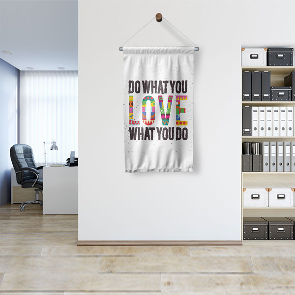 Do What You Love Duvar Flaması 7680