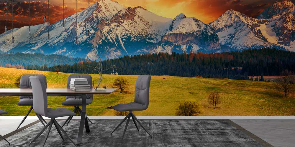 Gün Batımında Karlı Dağlar ve Yeşil Ova Manzaralı Doğa Duvar Kağıdı 13036