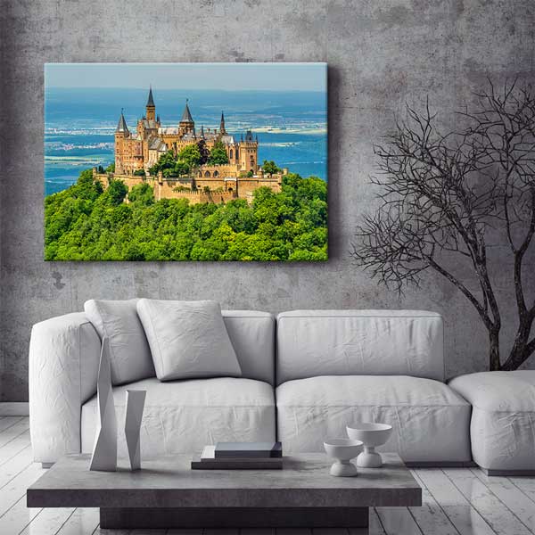 Orman Zirvesinde Yer Alan Tarihi Kale ve Doğa Manzarası Duvar Tablosu 13414