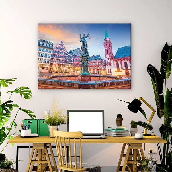 Frankfurt Römer Meydanı Tarihi Binalar Kanvas Tablo 13478