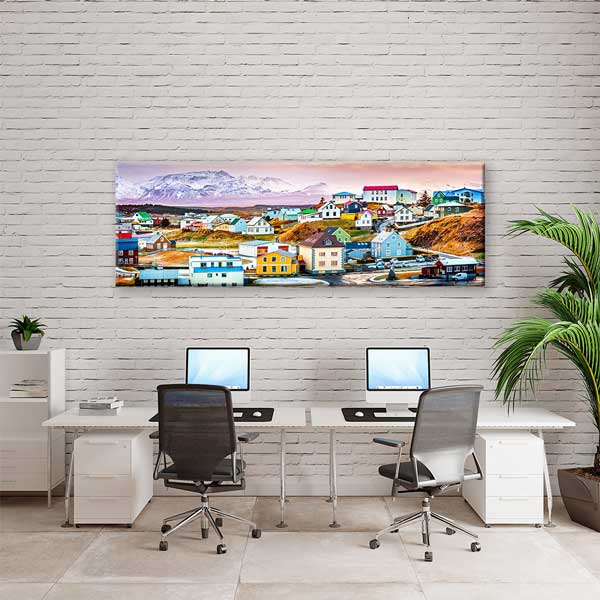 Renkli Kuzey Kasabası ve Dağ Manzaralı Kanvas Tablo 13867
